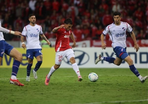 Inter e Nacional empatam na abertura da 3ª rodada do grupo do Bahia na Libertadores