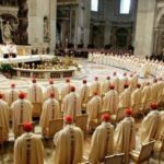 Vaticano define data para o conclave