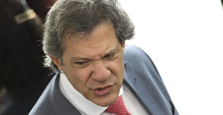 Fraude no INSS: governo Lula usará dinheiro bloqueado para ressarcir vítimas, diz Haddad