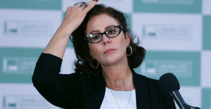 STF condena Carla Zambelli a 10 anos de prisão e decreta perda de mandato