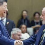 Lula levou uma comitiva de pelo menos 120 pessoas em suas viagens à Rússia e à China
