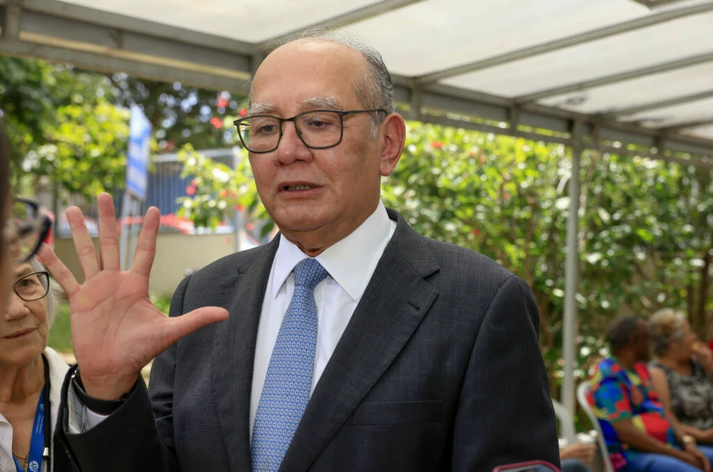 Gilmar Mendes nega conflito de interesses ao julgar casos da CBF