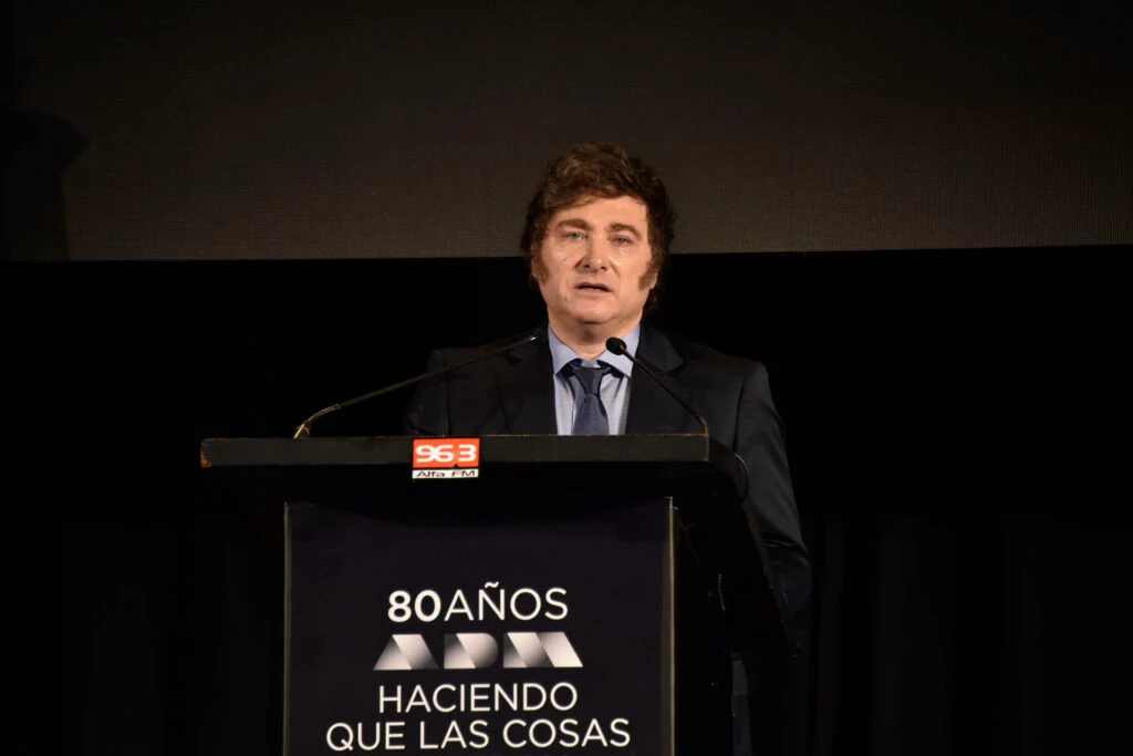 Partido de Milei leva a melhor em eleição de Buenos Aires