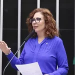 Carla Zambelli aciona CGU para acessar documentos sigilosos sobre R$ 600 bilhões em verbas