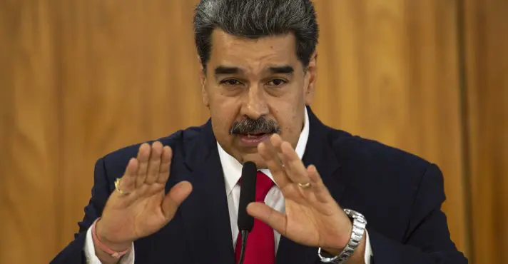 Com oposição fora da disputa, chavismo deve dominar eleições locais