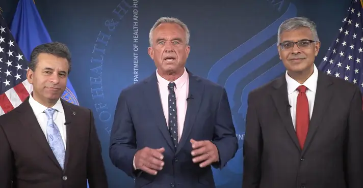 EUA deixam de recomendar vacina contra covid para crianças e gestantes saudáveis