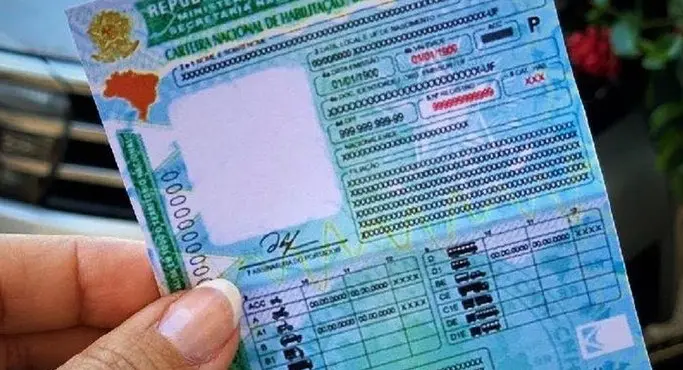 Congresso aprova exame toxicológico obrigatório para tirar CNH