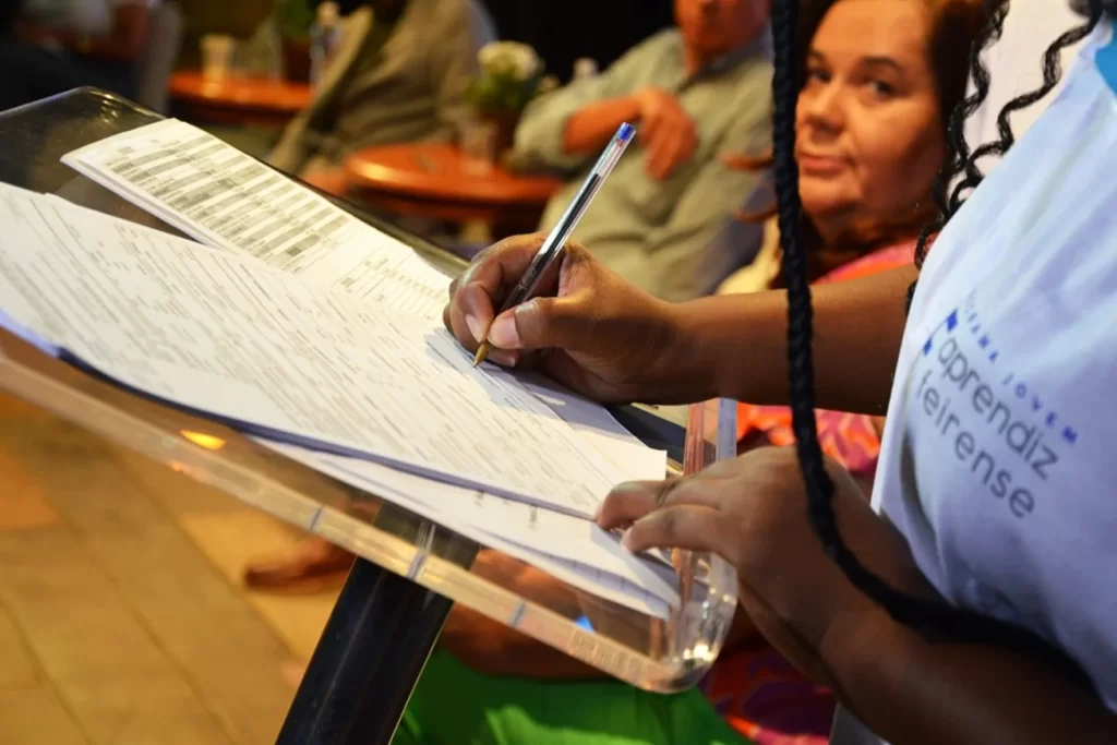 Programa “Jovem Feirense” é relançado em Feira de Santana