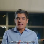 “Cem mil vidas perdidas”: ACM Neto critica PT da Bahia em nova propaganda partidária