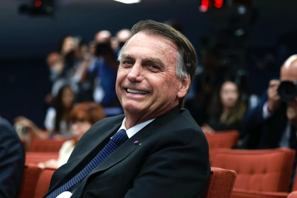 Jair Bolsonaro brinca e chama Moraes para ser seu vice em 2026