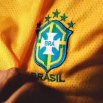 Proibição de camisas de clubes no jogo do Brasil é criticada por delegados