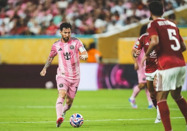 Com Messi em campo, Inter Miami e Al Ahly empatam sem gols na estreia do Mundial de Clubes