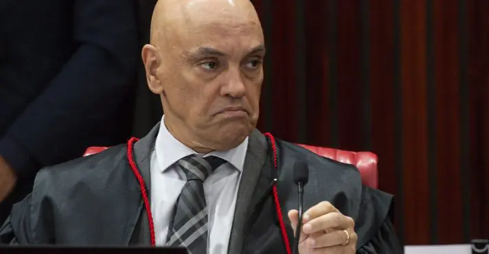 Moraes nega pedido da defesa de Bolsonaro para anular delação de Cid