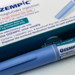 Retenção de receita médica para venda de canetas emagracedoras começa nesta segunda (23)