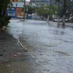 Inmet emite alerta de chuvas intensas para Salvador e mais 51 cidades da Bahia