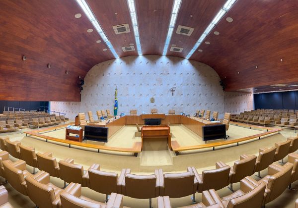 Governo e Congresso discutem impasse sobre IOF em audiência no STF nesta terça (15)