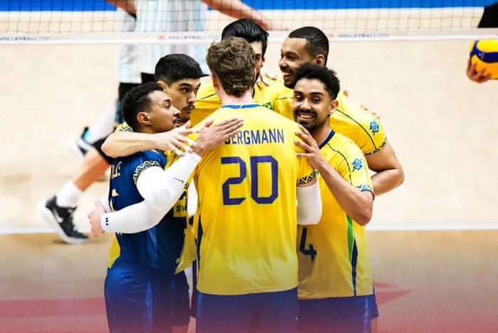 Brasil vence Argentina e segue líder na Liga das Nações de Vôlei