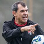 Fábio Carille é demitido do Vitória após goleada humilhante por 8 a 0