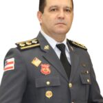 Sessão especial em Feira de Santana homenageia bombeiros militares que retornaram à ativa após aposentadoria