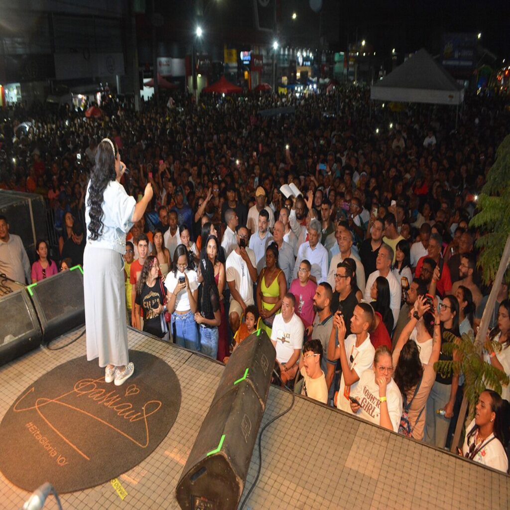 30ª Marcha pra Jesus reúne fiéis em oração por Feira
