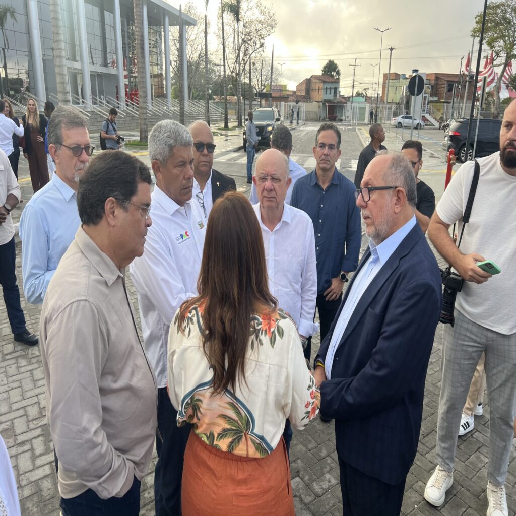 Parceria entre Estado e Prefeitura garante construção de policlínica em Feira de Santana