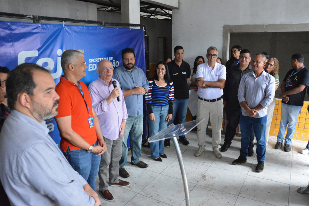 Prefeito autoriza conclusão de creche municipal no bairro Asa Branca