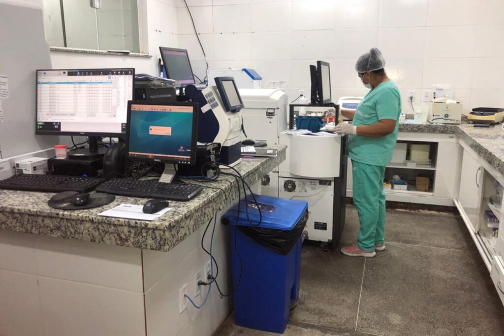 Laboratório do Hospital da Mulher bate recorde com quase meio milhão de exames realizados em 2025