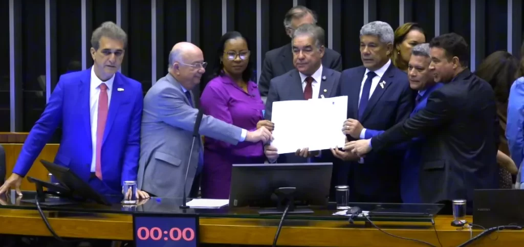 Feira de Santana é celebrada na Câmara dos Deputados pelos 192 anos de emancipação