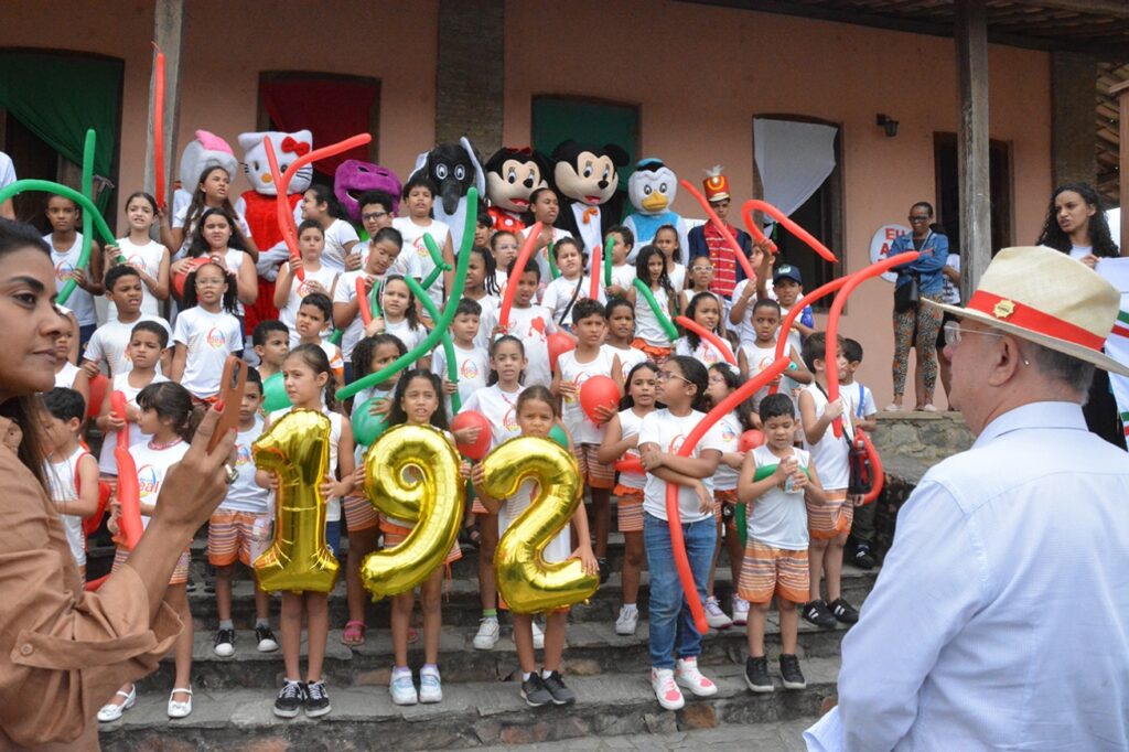 Casarão dos Olhos d`Água é palco de celebração dos 192 anos de Feira de Santana