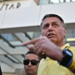 Defesa de Jair Bolsonaro pede que STF revogue prisão domiciliar