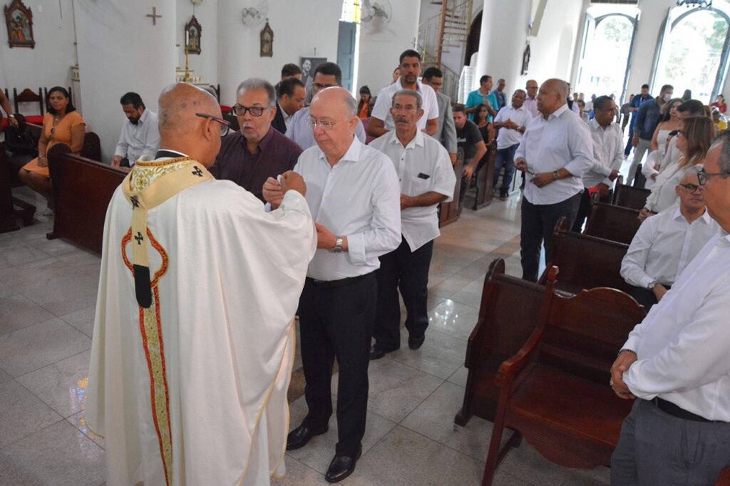 Missa solene abre celebrações dos 192 anos de Feira de Santana