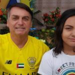 Jair Bolsonaro pede autorização para fazer festa de 15 anos da filha
