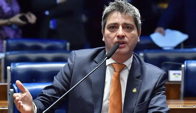 Oposição quer ampliar poder do Senado na escolha de ministros do STF