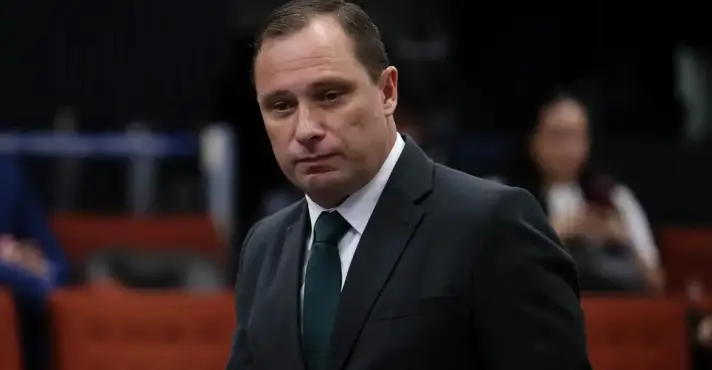 Mauro Cid não deve recorrer de condenação pelo STF