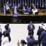 Câmara aprova despacho gratuito de bagagem de até 23 kg em voos