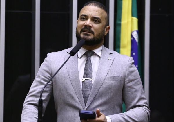 Alden critica escolha de Rui para crise no RJ: ‘Lula exportou fracasso da Bahia’