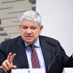 Brasil enfrenta estrangulamento fiscal e precisa de ajuste profundo, alerta diretor da IFI