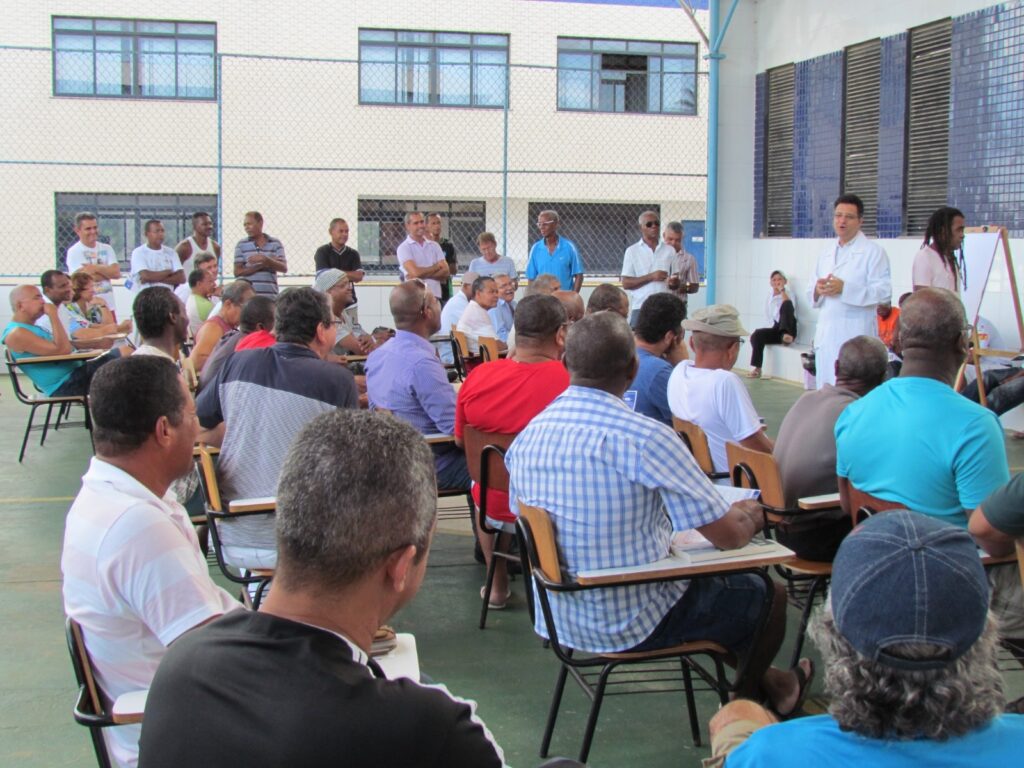 Novembro Azul: Fundação Lar Harmonia promove mutirão gratuito