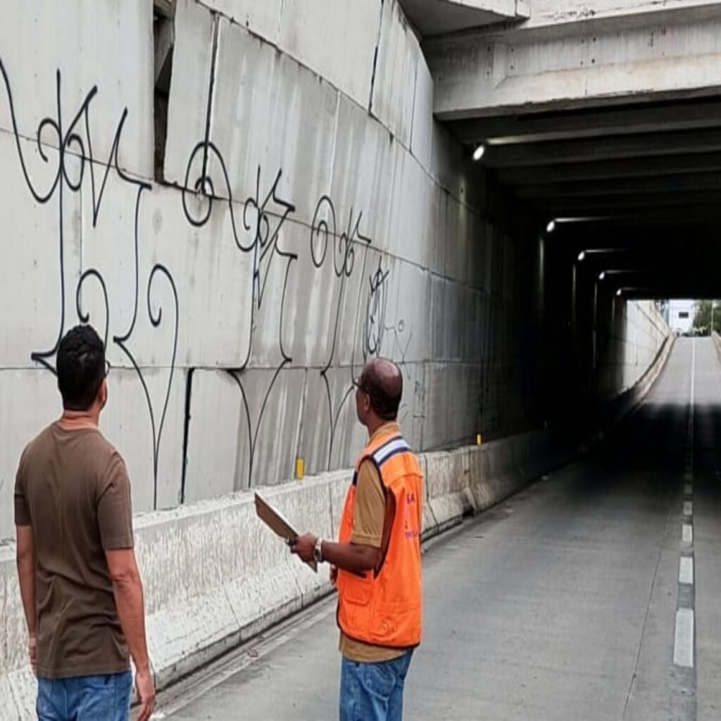 SMT interdita túnel da avenida Maria Quitéria para reparos após chuvas