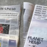 Folha distribui encarte com papel usado em cigarros de maconha