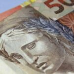 Já recebeu? Prazo final para pagamento do 13º salário acaba essa semana