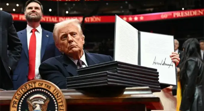 Suprema Corte dos EUA mantém veto à identidade de gênero em passaporte