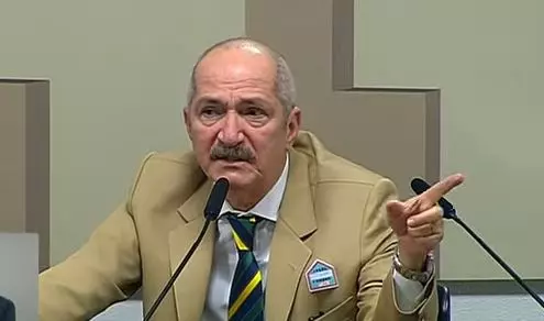 Aldo Rebelo denuncia ‘caixa-preta’ das ONGs ambientais no governo Lula