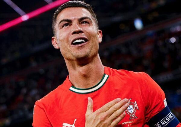Cristiano Ronaldo revela que vai se aposentar ‘em breve’; veja quando