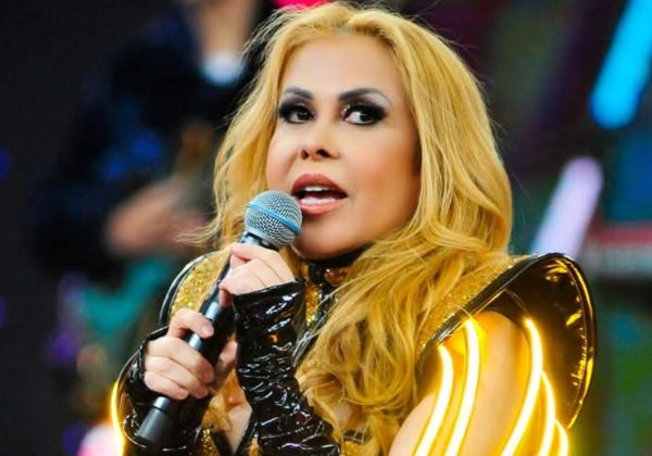 Joelma revela ter contraído Covid-19 pela décima vez: ‘Bem difícil