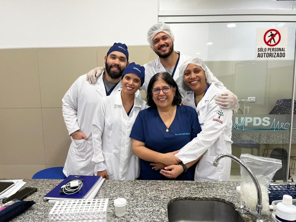 Mensalidade de R$ 500 faz baianos se mudarem para estudar Medicina na Bolívia