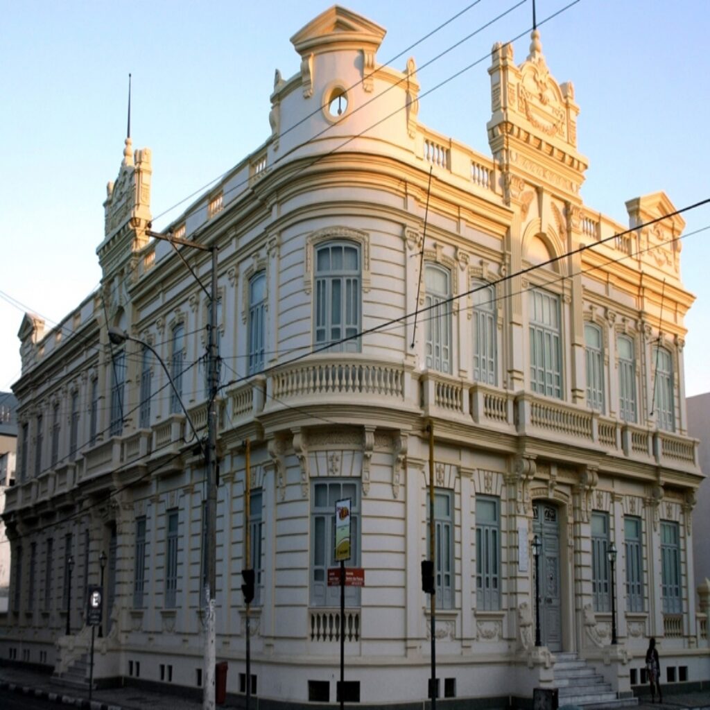 Prefeitura paga 13º nesta sexta (19) e salário de dezembro dia 24, injetando R$ 50 milhões na economia local