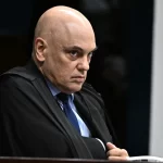 Moraes nega autorização para Bolsonaro receber visita do sogro