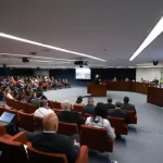 Com saída de Fux da 1ª Turma, Moraes volta a pautar casos do 8 de janeiro