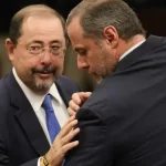 Defesa pede internação de Bolsonaro e retorno à prisão domiciliar